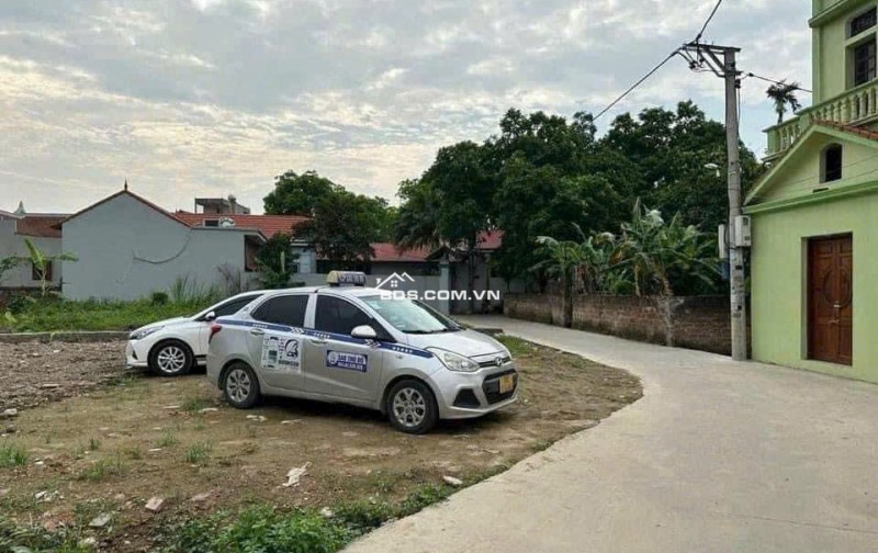 Chính chủ gửi bán 1 lô tại Quế Sơn-Tân Ước-Thanh Oai 52,7m2-2 tỷ 3000tr