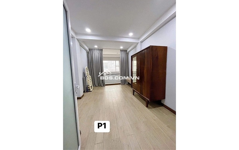 Bán nhà chính chủ tại 214/14Bis Nguyễn Trãi, Phường Nguyễn Cư Trinh, Quận 1