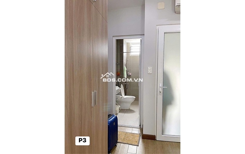 Bán nhà chính chủ tại 214/14Bis Nguyễn Trãi, Phường Nguyễn Cư Trinh, Quận 1