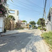 BÀ CHỊ CẦN BÁN GẤP CĂN NHÀ  Ở TÂN PHƯỚC KHÁNH - TÂN UYÊN , DO CON TRAI BÁO NỢ