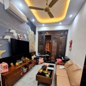 BÁN NHÀ KHƯƠNG HẠ - NGÕ RỘNG 3 GÁC TRÁNH - DT 55m2 GIÁ HƠN 8 TỶ