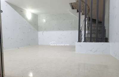 BÁN NHÀ 1.35 TỶ 3 TẦNG 30M2 NGÕ CỰC NGẮN ĐƯỜNG BẾN NGỰ