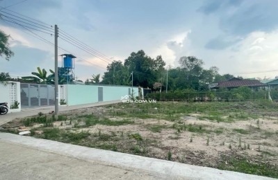 CẦN BÁN 2291M2 ĐẤT GẦN KCN BECAMEX, NGAY THỊ TRẤN TIỆN XÂY TRỌ. GIÁ 230 TRIỆU