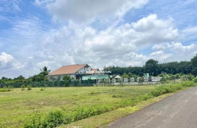 BÁN 1001M2 SỔ RIÊNG NGAY QUỐC LỘ 14 VÀO GIÁ 150TR O93.888.9O35