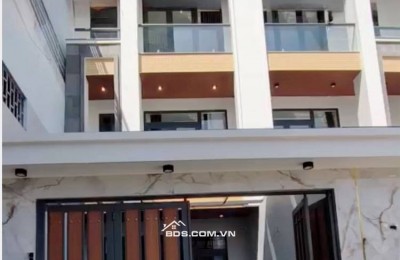 BÁN NHÀ MỚI XÂY 3 TẦNG GẦN BIỂN VĨNH PHƯỚC NHA TRANG