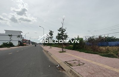 Chỉ 780 triệu/100m2 đất nền MT QL50 tại Trung tâm TP Tiền Giang, có sổ hồng riêng
