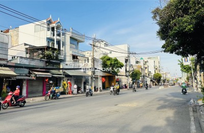 SIÊU HIẾM MẶT TIỀN HUỲNH TẤN PHÁT - NGANG KHỦNG 5,34M - VỈA HÈ RỘNG - GẦN CẦU TÂN THUẬN - 5 PHÚT ĐẾN Q1
