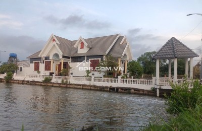 Chính chủ cần bán 35 công vuông ,thổ cư nhà ở 300m2 tại Quách Phẩm Bắc , Đầm Dơi, Cà Mau