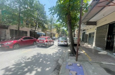 BÁN NHÀ MẶT PHỐ NGUYỄN HỮU CẦU TP HẢI DƯƠNG, 65M MT:6,8M SHR CHỈ 4,2 TỶ. LH:0987125558.