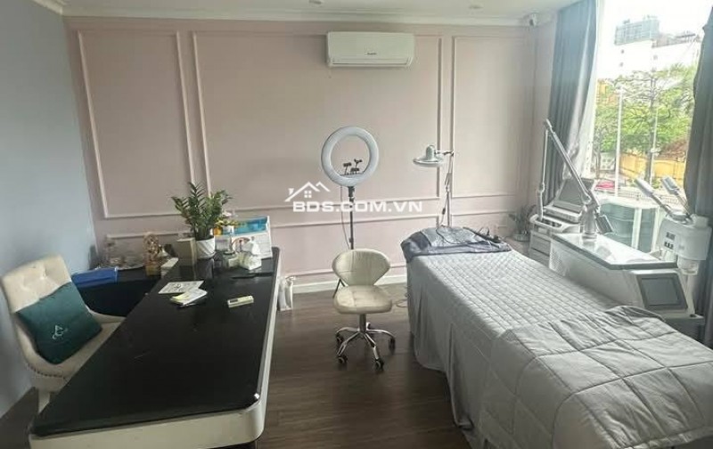 Nhà Đẹp Mặt Phố Kinh Doanh Đỉnh, Nguyễn Chí Thanh, Đống Đa 83/90m, 8 tầng, mt 9.4m, giá 56 tỷ