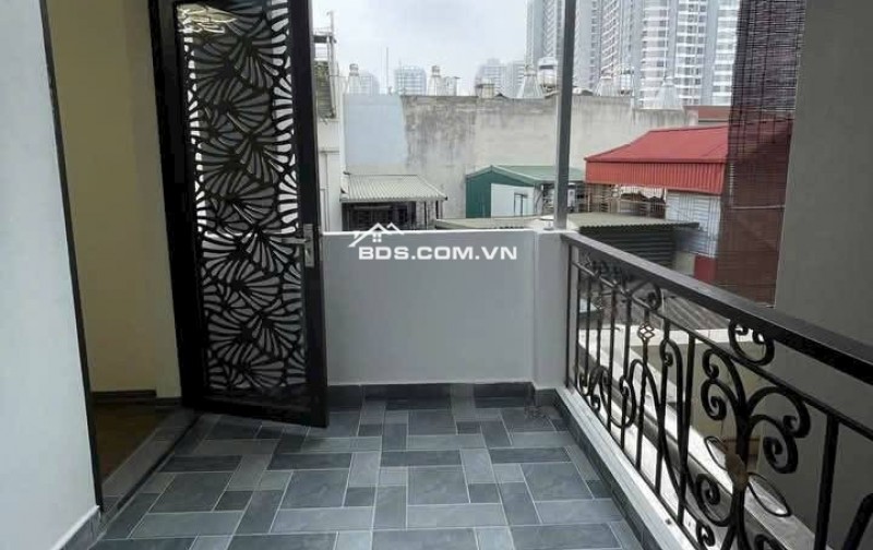 Nhà Đẹp Gần Đường Ô TÔ Tam Trinh 27m, 5 tầng, mt 3.2m, giá 5.95 tỷ