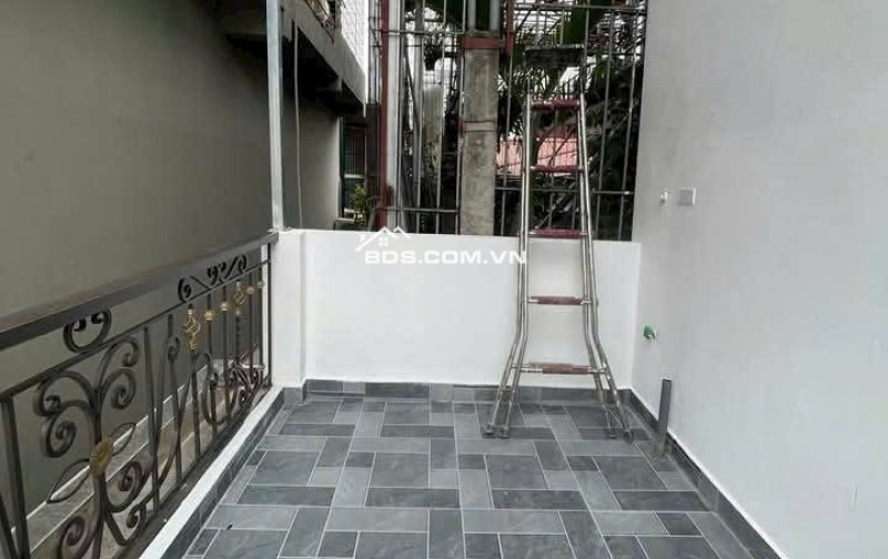 Nhà Đẹp Gần Đường Ô TÔ Tam Trinh 27m, 5 tầng, mt 3.2m, giá 5.95 tỷ