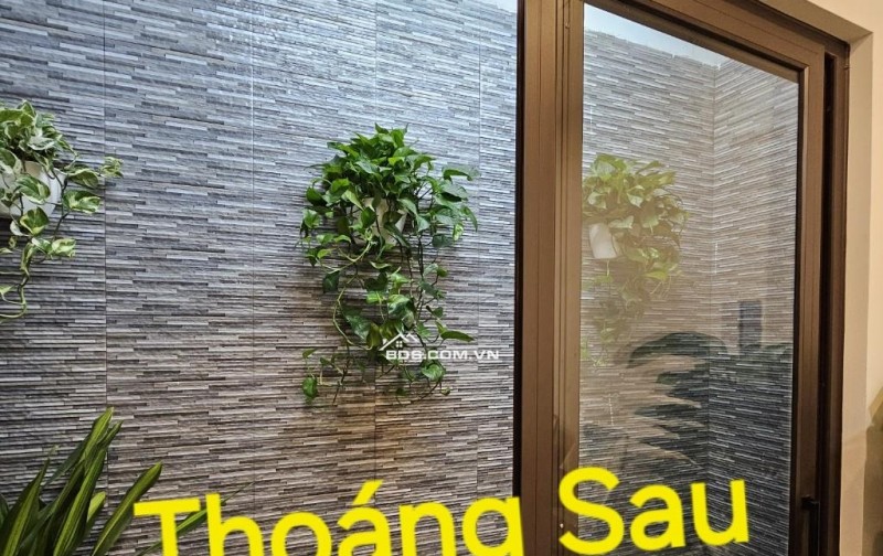 NHÀ MỚI TOANH , 2 MẶT THOÁNG,  CÁCH MỘT NHÀ RA MẶT PHỐ VŨ XUÂN THIỀU.  ĐẦY ĐỦNỘI THẤT SANG XỊN,  GIÁ HẠT DẺ.
