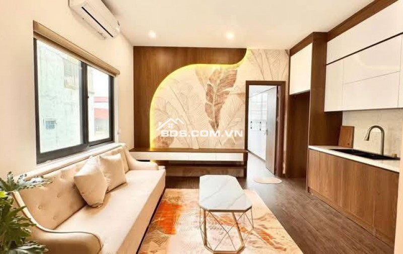 Nhà Đẹp Dòng Tiền, Đường Láng, Đống Đa 75 m, 7 tầng, mt 4.6m, giá 18.5 tỷ