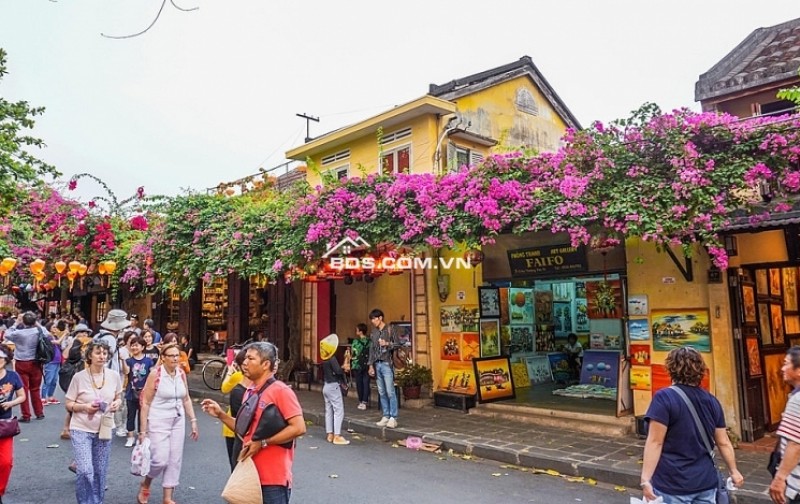 Bán nhà Hai Bà Trưng đoạn ngã 4 giao Phan Chu Trinh