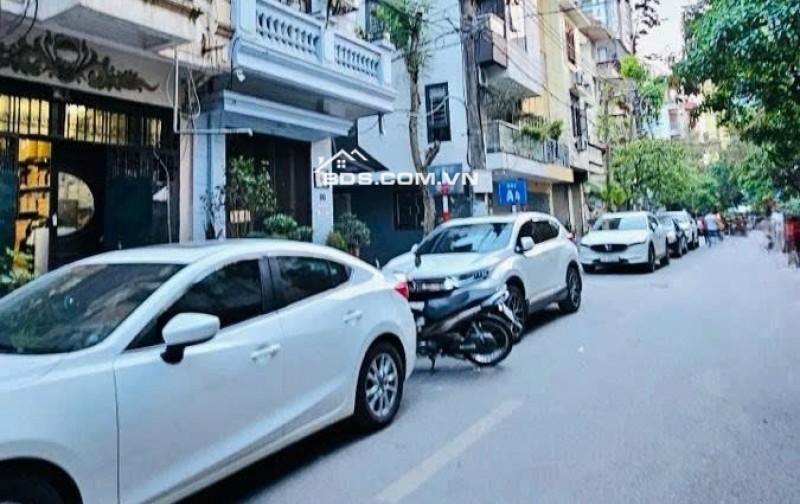 Bán nhà phân lô Đầm Trấu, Hai Bà Trưng 56m, 5T, MT 4.1m, vỉa hè, ô tô, KD, giá 24 tỷ. LH: 0366051369