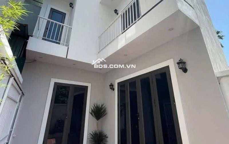 Nhỉnh 5 tỷ Biệt thự mini gần Ngũ Hiệp,Thanh Trì, 70m2 xây 4 tầng , ô tô đỗ cổng.
