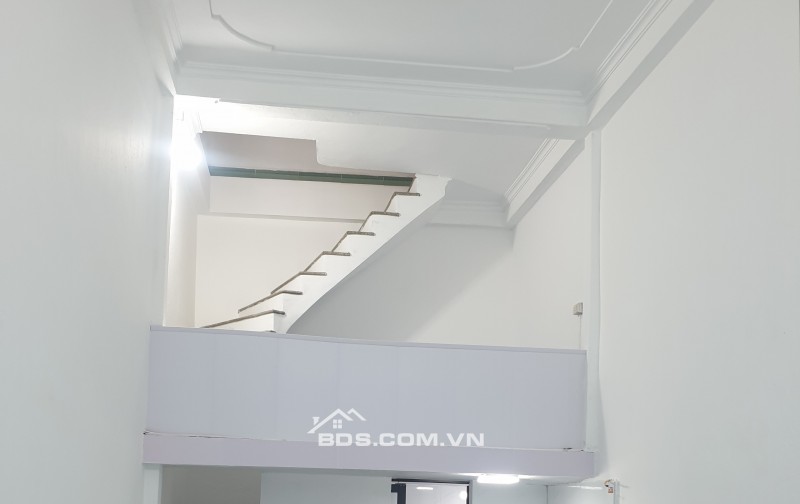 BÁN NHÀ ĐẸP 892 TRIỆU 2 TẦNG 24M2 ( TÂY BẮC ) NGÕ ĐINH BỘ LĨNH