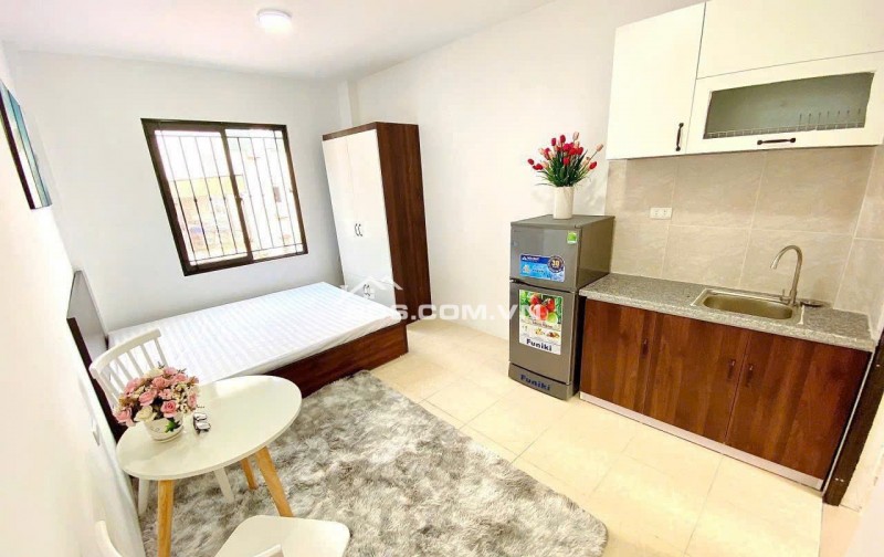 Căn hộ Cửa Sổ- đường 3 tháng 2- Quận 10, 20m2, 5tr/th, Full nội thất.
