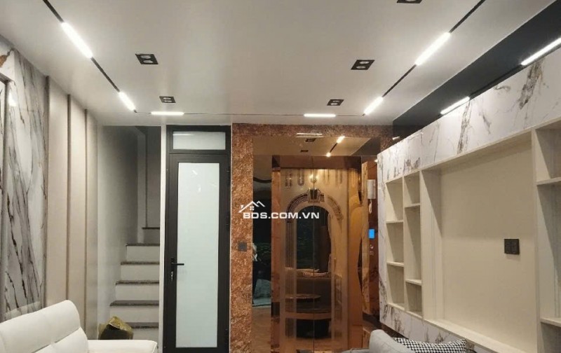 Duy nhất tại Ngọc Lâm - 8 tầng thang máy view cầu Chương Dương, Long Biên - 40m2 chỉ hơn 10 tỷ