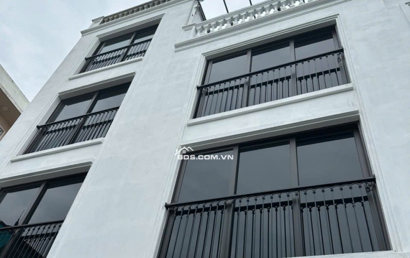 BÁN NHÀ 4 TẦNG ĐẸP MỚI XÂY - NGỌC HỒI ,THANH TRÌ --> chỉ nhỉnh 5 tỉ.