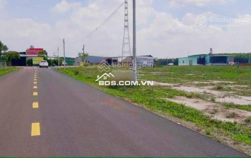 BÁN GẤP 2 LÔ ĐẤT, THỔ CƯ, 10X40=405M2 CÁCH CHỢ 300M, GIÁ 198 TRIỆU