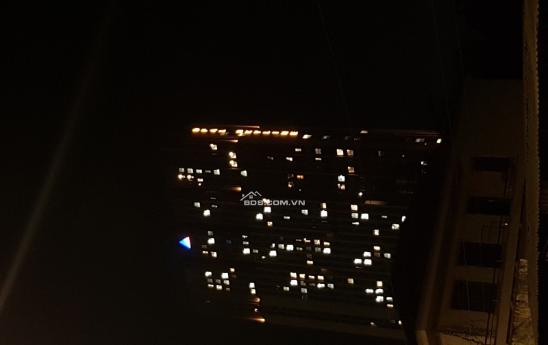 Chính chủ bán Opal Skyline 2pn giá 1,980 view hồ bơi, sổ sẵn
