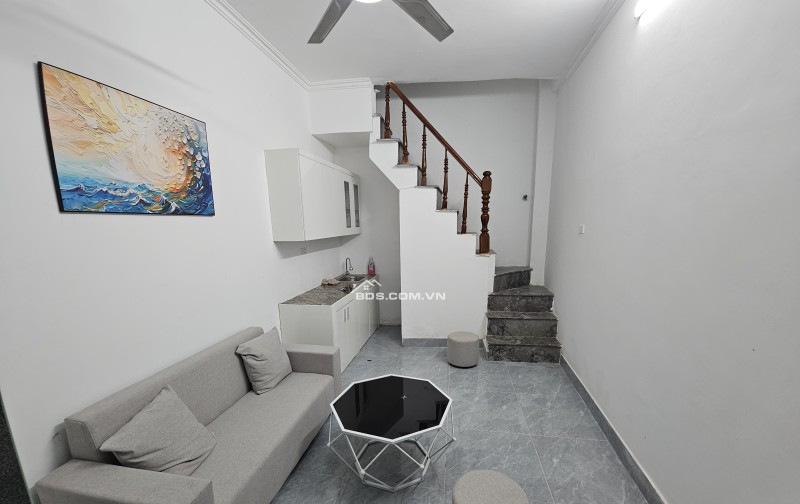 NHÀ 4 TẦNG NHƯ MỚI, NGÕ 3 GÁC BAY, NHÀ TRUNG TÂM ĐƯỜNG MINH KHAI