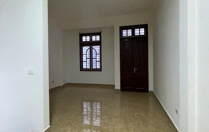 Bán nhà Lạc Long Quân, Tây Hồ, Hà Nội
