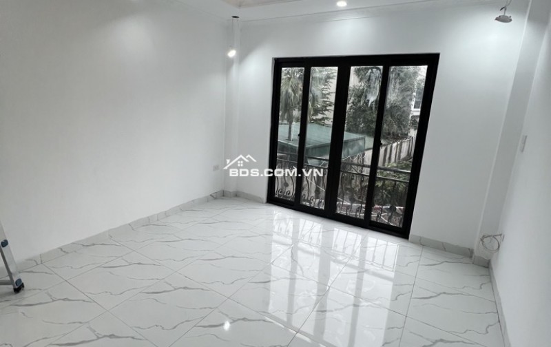 BÁN NHÀ NGÕ 2 CẦU BƯƠU-THANH TRÌ-32M 4 TẦNG GIÁ 5,18 TỶ
