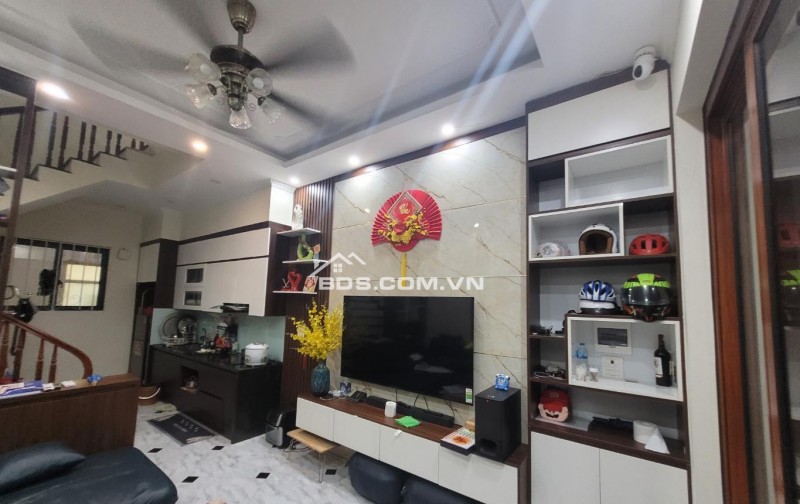 NHÀ ĐẸP ĐỊNH CÔNG-39M-4 TẦNG-4PN-KHUNG CỘT-GẦN PHỐ GIÁ CHỈ 5,9 TỶ