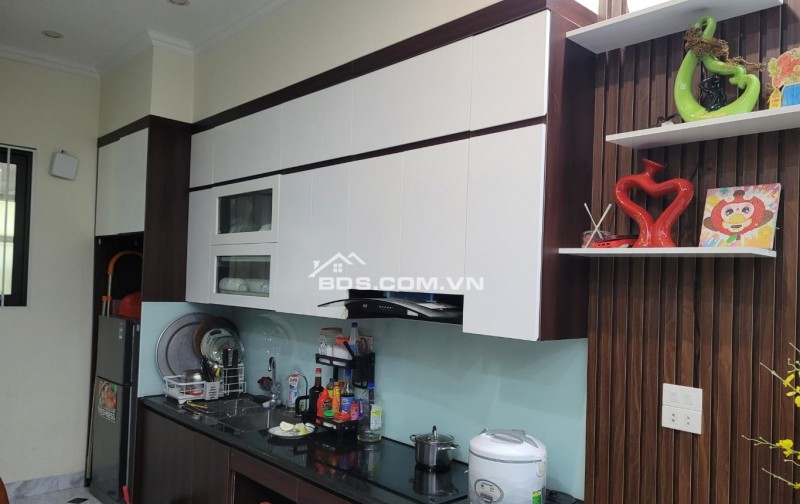 NHÀ ĐẸP ĐỊNH CÔNG-39M-4 TẦNG-4PN-KHUNG CỘT-GẦN PHỐ GIÁ CHỈ 5,9 TỶ