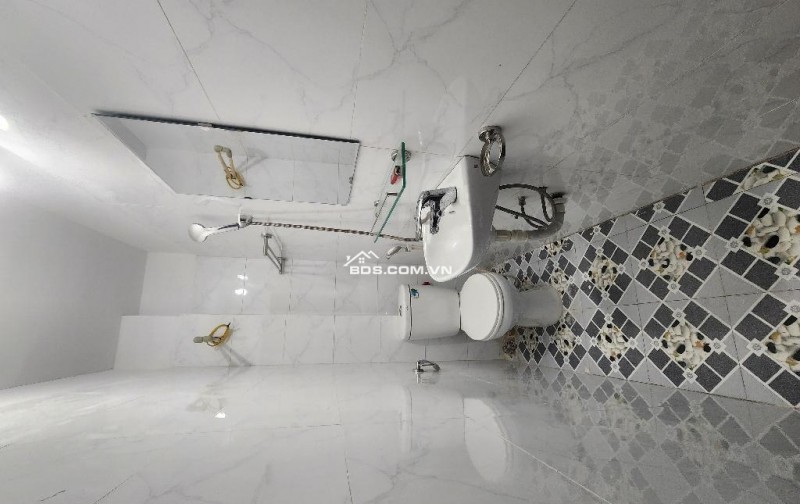 LĨNH NAM, NHÀ CÓ SỔ ĐỎ chung, GIÁ CHỈ 1,68 TỶ, NHÀ ĐẸP, HÓT