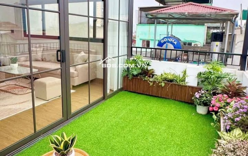 Nhà Đẹp Dòng Tiền, Đường Láng, Đống Đa 75 m, 7 tầng, mt 4.6m, giá 18.5 tỷ
