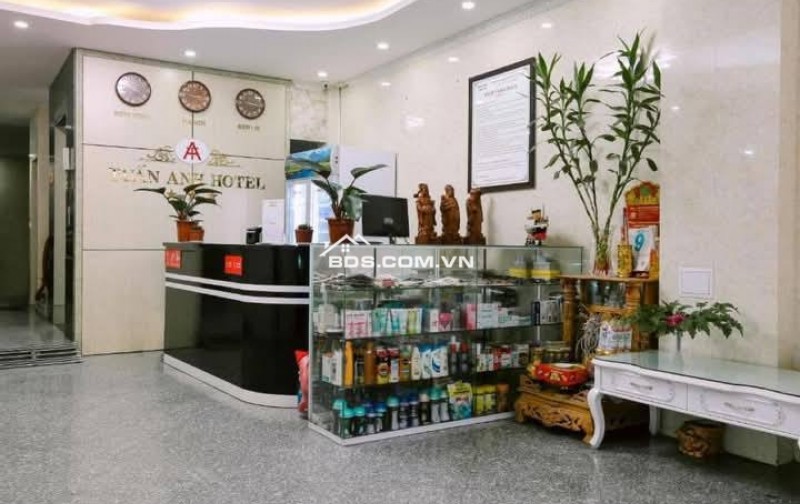 Nhà Đẹp Mặt Phố Kinh Doanh Giáp Bát, Hoàng Mai 102m, 7 tầng, mt 5.2m, giá 29 tỷ
