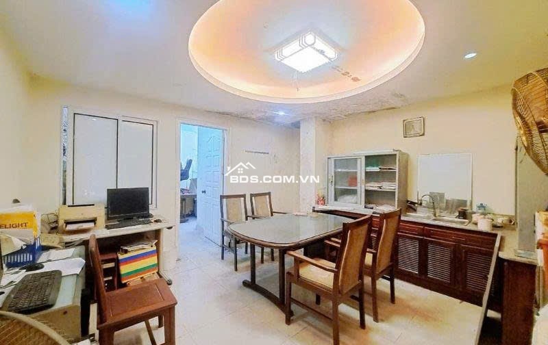 Bán nhà phân lô Đầm Trấu, Hai Bà Trưng 56m, 5T, MT 4.1m, vỉa hè, ô tô, KD, giá 24 tỷ. LH: 0366051369