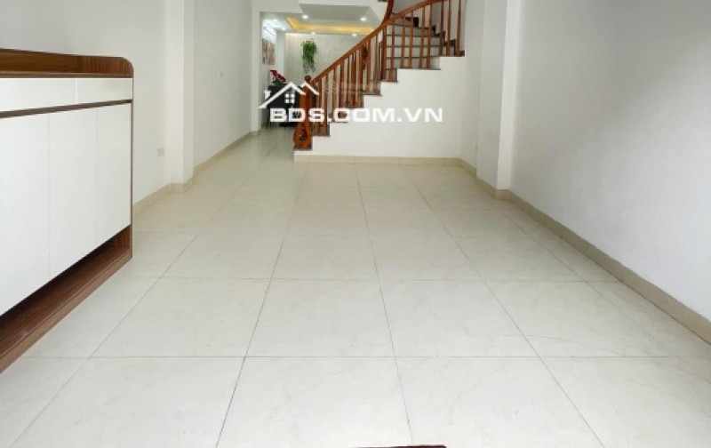 CHỈ 4.9 tỉ Có nhà xây mới độc lập , 45m*5T,3 thoáng,ô tô gần tại Vĩnh quỳnh,Thanh trì.