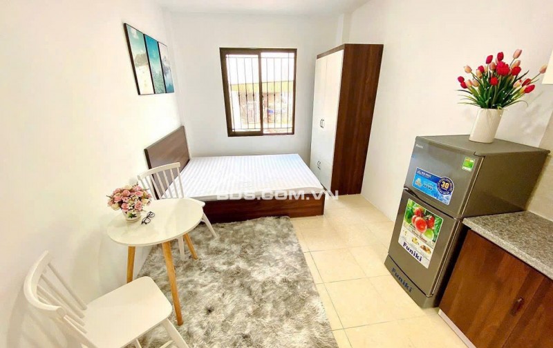Căn hộ Cửa Sổ- đường 3 tháng 2- Quận 10, 20m2, 5tr/th, Full nội thất.