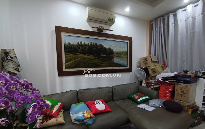Víp ! Quận Thanh Xuân -  Nhà Phân Lô - Oto - Gần Phố - Full Nội Thất - 55m - Chỉ Nhỉnh 18 Tỷ.