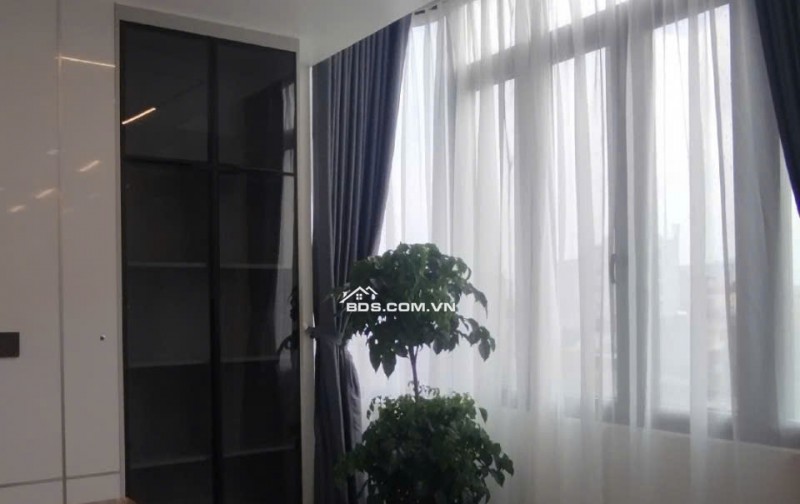 Duy nhất tại Ngọc Lâm - 8 tầng thang máy view cầu Chương Dương, Long Biên - 40m2 chỉ hơn 10 tỷ