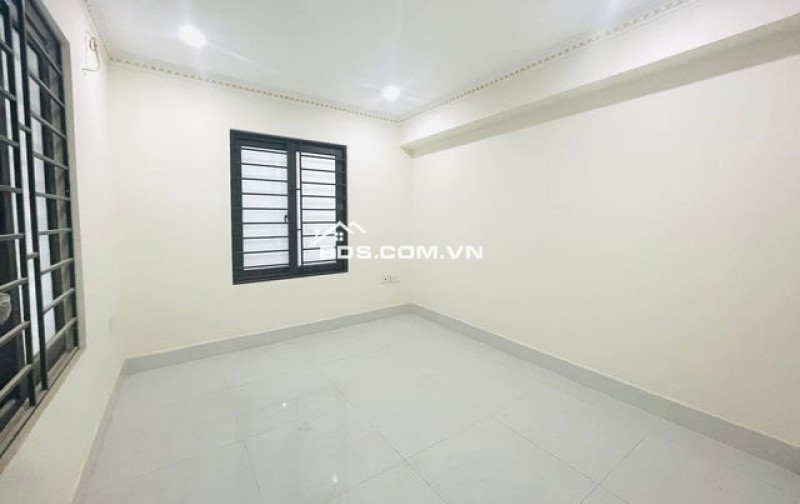 RẺ NHẤT THÁI THỊNH ĐỐNG ĐA 7.8 TỶ 51M NGÕ NÔNG VÀI BƯỚC RA MP THÁI THỊNH, CHỈ VIỆC XÁCH VALI VỀ Ở