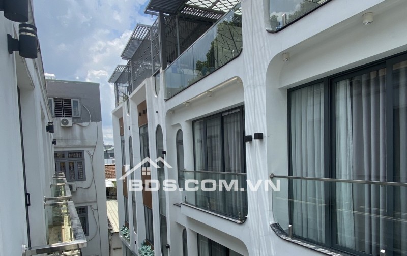 NGANG KHỦNG 6.5M - HẺM XE HƠI - phân lô 4 tầng siêu đẹp, giảm ngay 100 triệu, giá chỉ 6.x tỷ tại Phường 11, Gò Vấp