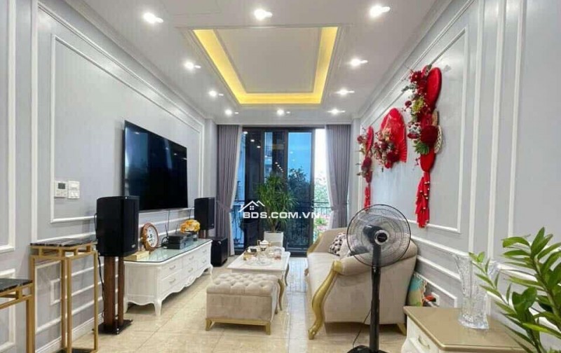 BÁN NHÀ MẶT PHỐ YÊN PHỤ, 66M2, 8T, MT 3.8M, KINH DOANH CAFE + CĂN HỘ DỊCH VỤ VIEW HỒ TÂY