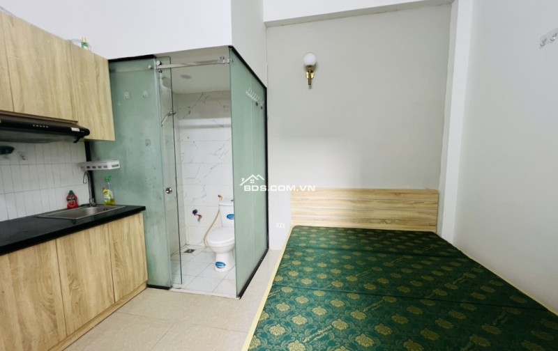 Nhà đẹp Thái Thịnh 40 mét, 5 tầng