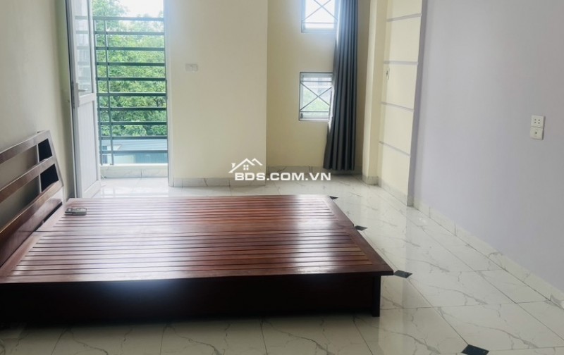 CHÍNH CHỦ CẦN BÁN GẤP NHÀ 5 TẦNG TẠI TRUNG TÂM SÀI ĐỒNG – GẦN Ô TÔ – SỔ ĐỎ SẴN SÀNG GIAO DỊCH