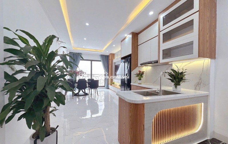 CHÍNH CHỦ CẦN BÁN NHÀ 6 TẦNG THANG MÁY - NGÕ 42 – SÀI ĐỒNG – LONG BIÊN, HÀ NỘI