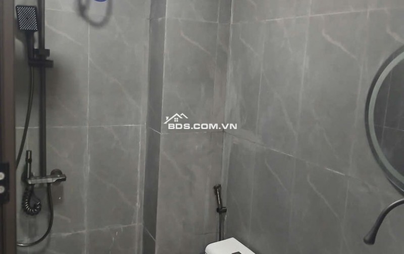 Nhà riêng 5 tầng, 3PN, hai thoáng, phố Đại La, Hai Bà Trưng gần TimeCity