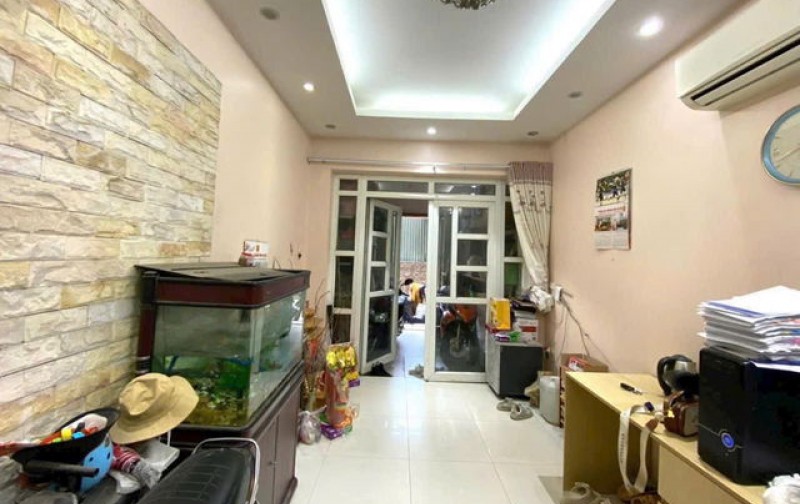 Bán gấp nhà LÔ GÓC- Gần Ô tô  Định Công Hạ, Hoàng Mai 42m2 – 5 T ầng – 6.5 tỷ