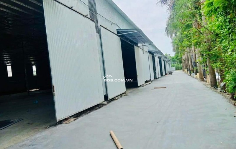CHO THUÊ KHO XƯỞNG 700m²  ĐƯỜNG ĐÀO CAM MỘC, ỦY NỖ, ĐÔNG ANH