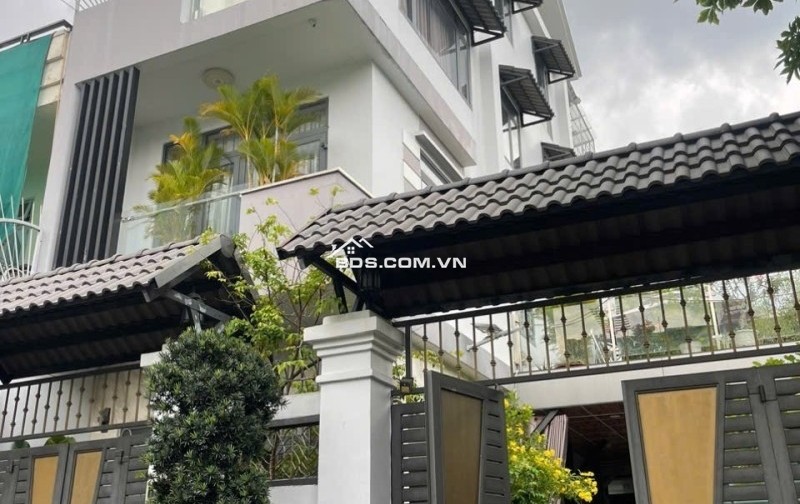 BIỆT THỰ SÂN VƯỜN LÊ ĐỨC THỌ - GARA XE HƠI - KHU PHÂN LÔ ĐỒNG BỘ - CÔNG VIÊN TRƯỚC NHÀ